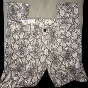 TUMMYLESS NEUTRAL SNAKE JEANS